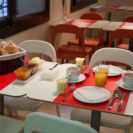 Apartment Residencia Erasmus Gracia