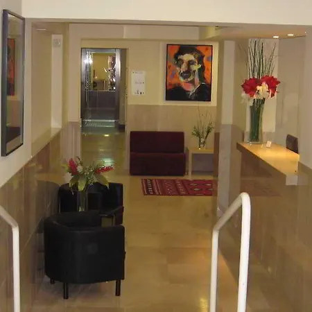 Апартаменты Residencia Erasmus Gracia