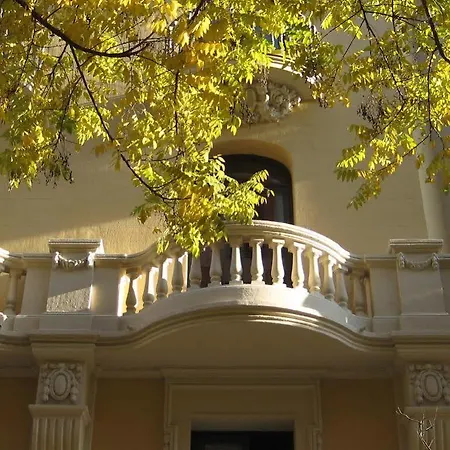 Residencia Erasmus Gracia *