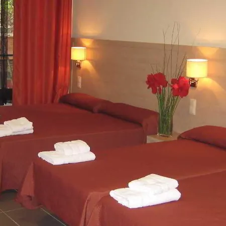 Residencia Erasmus Gracia דירה